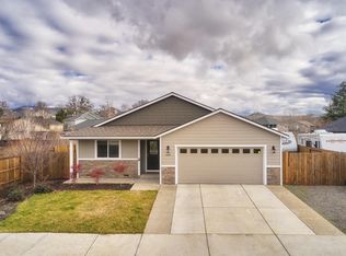 420 Sienna Hills Dr, Eagle Point, OR