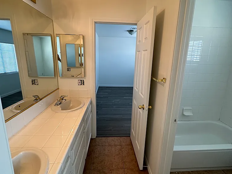 2791 Celebrate Ct — Photo 18