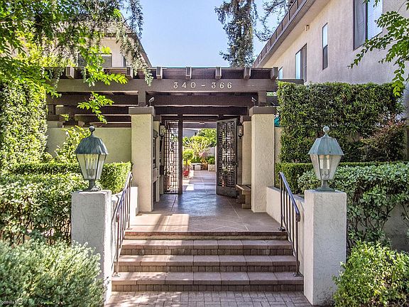 2nd image of 344 W Bellevue Dr #9