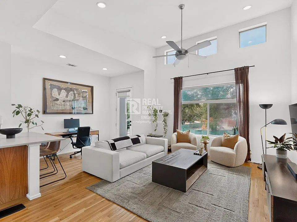 2006 Matilda St