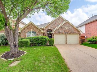 9312 Western Trl, Irving, TX 75063