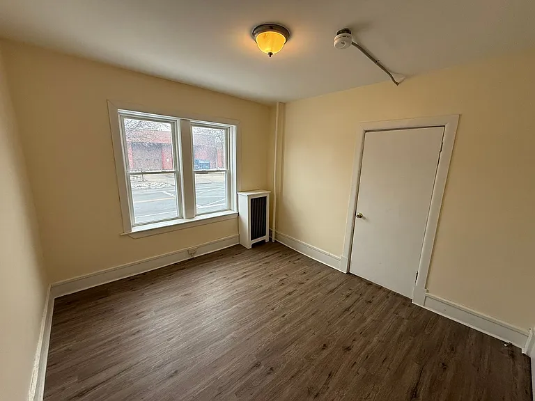 2718 Main Street — Photo 12