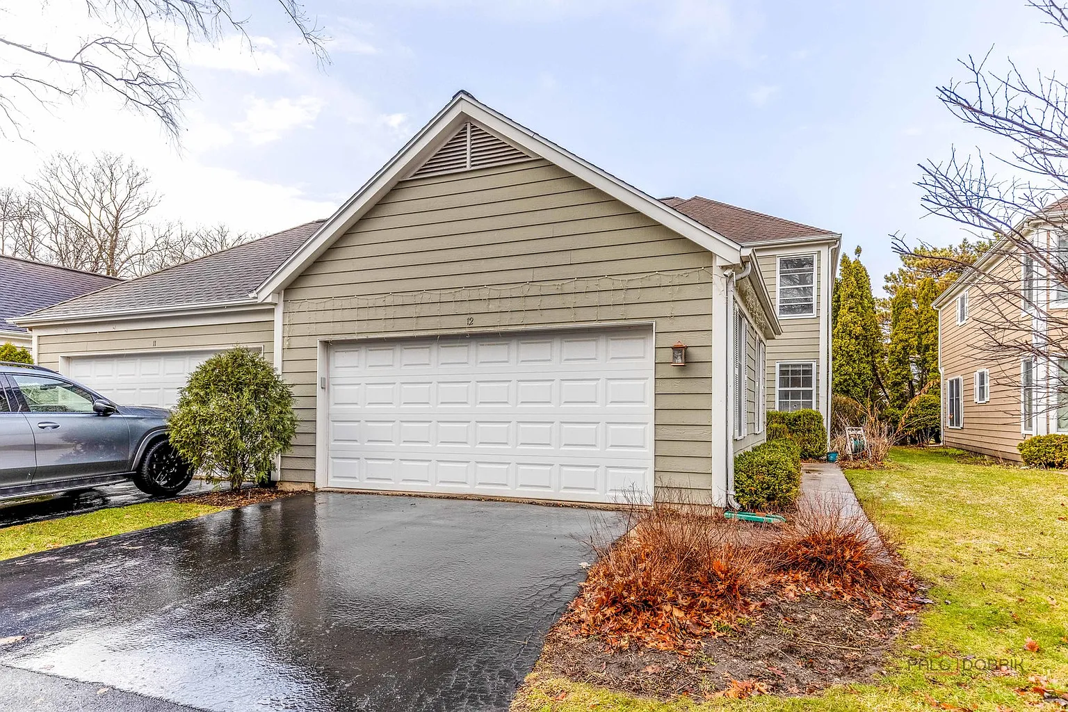 12 Sommerset Ln photo 1