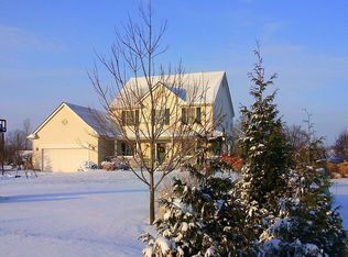 65 Thomas Christopher Ln, Pataskala, OH 43062