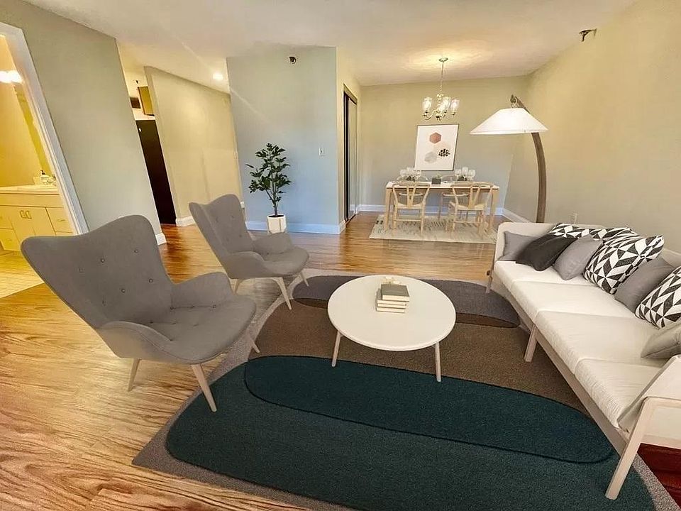 Center setting with staged furniture for your reference