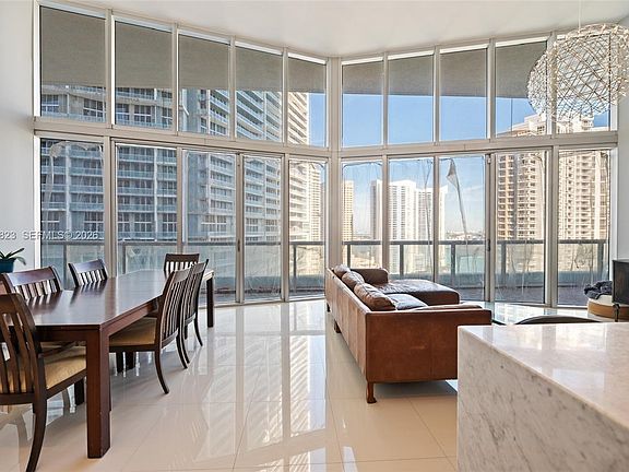 4th image of 495 Brickell Ave APT 2204