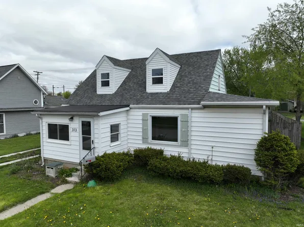 313 Dewey St, Monticello, IN 47960