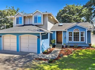 1729 6th St SW, Puyallup, WA 98371