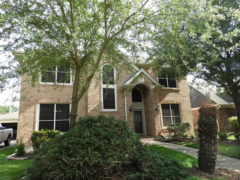 1st image of 1405 Comanche St