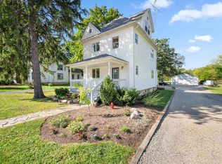 8018 200th AVENUE, Bristol, WI 53104