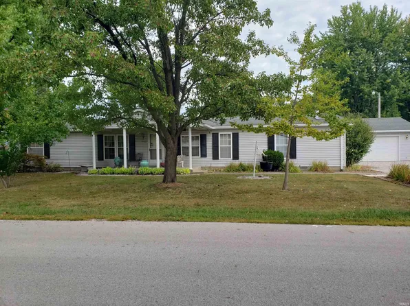 403 E Gallagher St, Farmersburg, IN 47850