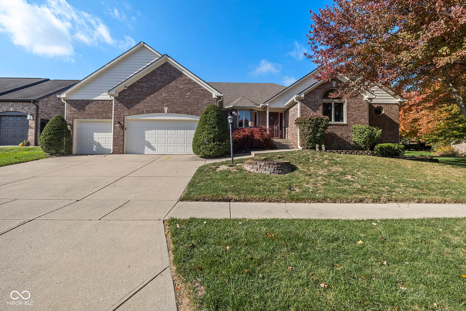 7424 Liscannor Ln photo 1