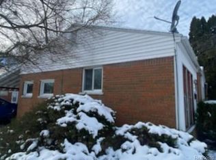 1801 W Hobson Ave, Flint, MI 48504