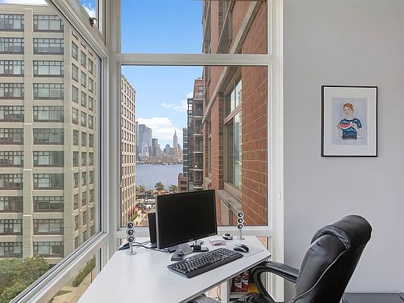 3rd image of 1450 Washington St APT 706