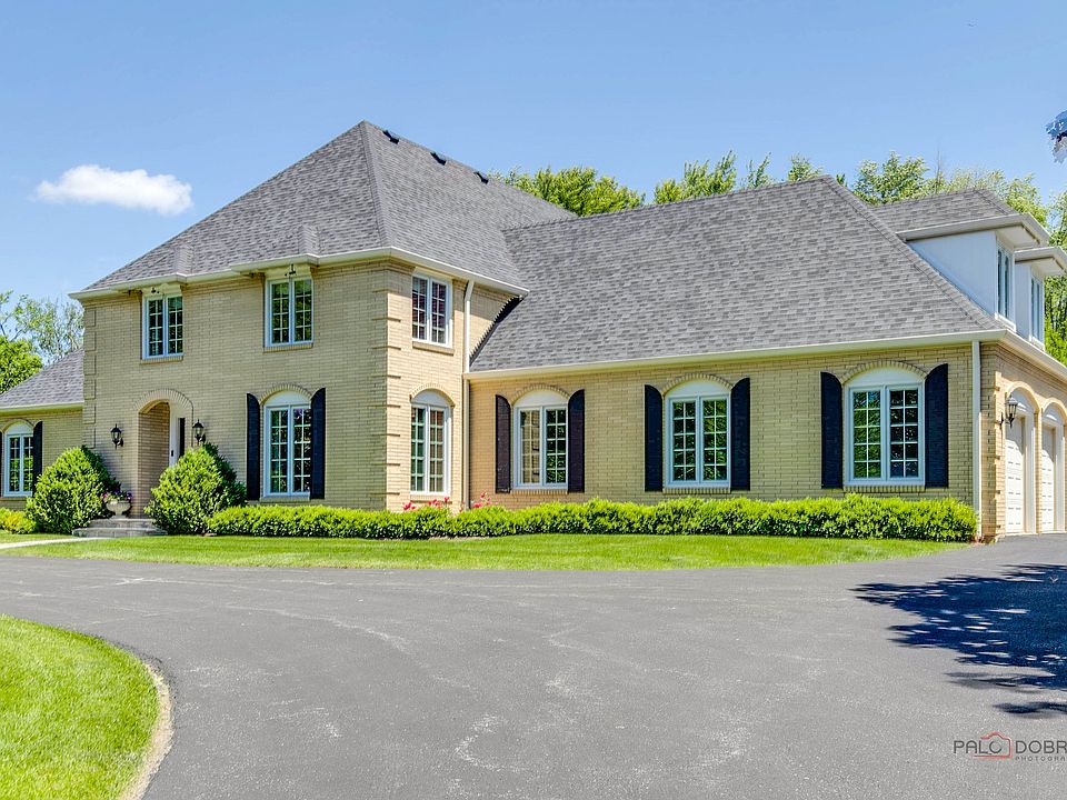 2nd image of 471 Butler Dr