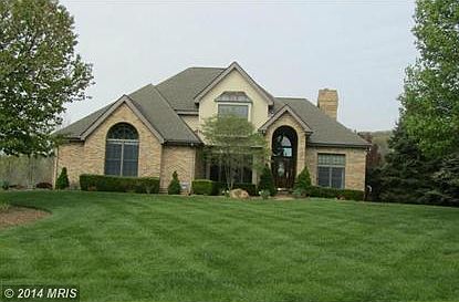 1st image of 7548 Foxview Dr