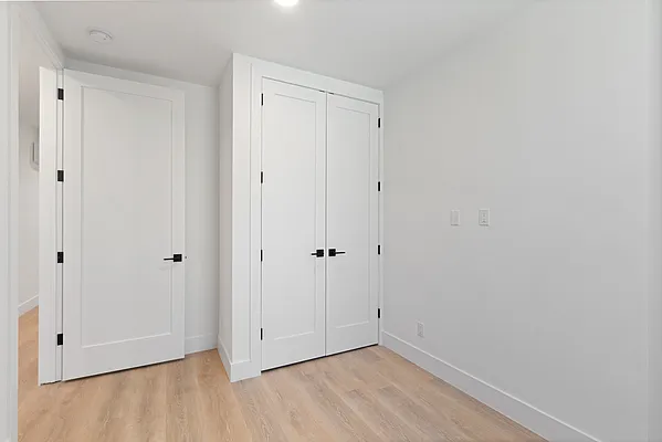 Rented by REAL New York | media 14