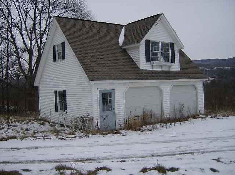 3rd image of 570 WEST Street