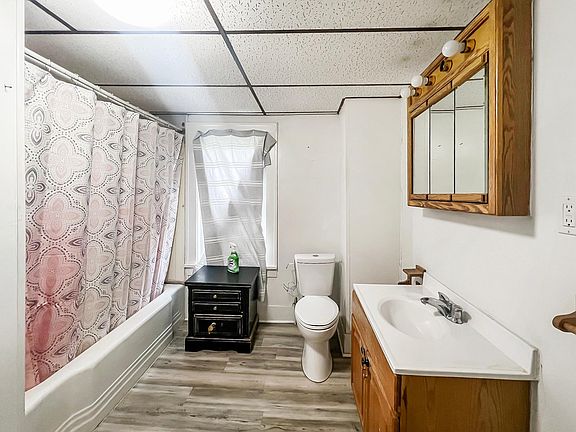 5th image of 3625 Orchard St #2