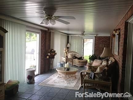 3rd image of 4501 Fairway Dr