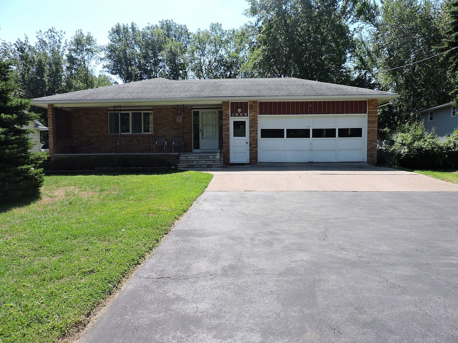 1009 Maiden Ln, Rochester, NY 14615 Zillow