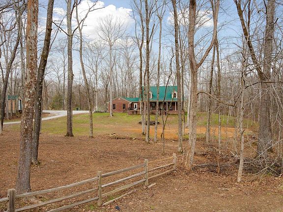 2nd image of 325 Higgs Dr