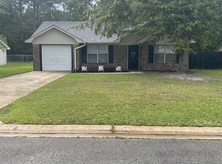 844 Ridgewood Way, Hinesville, GA 31313