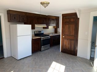 32 Dane St APT 2R, Beverly, MA 01915