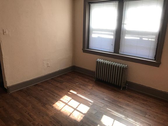 3rd image of 4743 Frankford Ave Floor 3