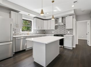 142 Maple Ave, Montclair, NJ 07042