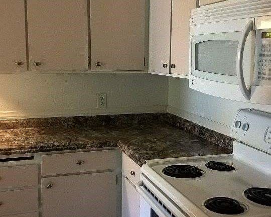 2nd image of 3252 SE Goldmaur Ct