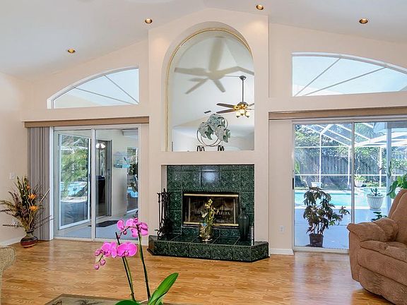 5th image of 2786 Jarvis Cir