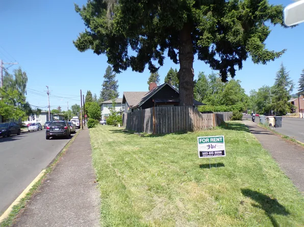 2305 NW Fillmore Ave, Corvallis, OR 97330