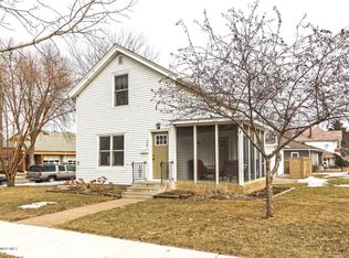 118 N 6th St, Lake City, MN 55041