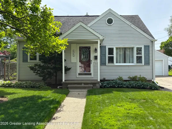 2222 Fairfax Rd, Lansing, MI 48910