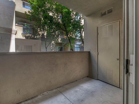 5th image of 24535 Town Center Dr APT 6102