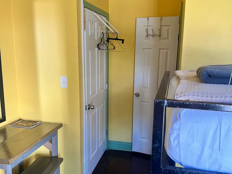 124 S Lopez St — Photo 27