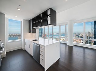 555 10th Ave APT 50A, New York, NY 10018