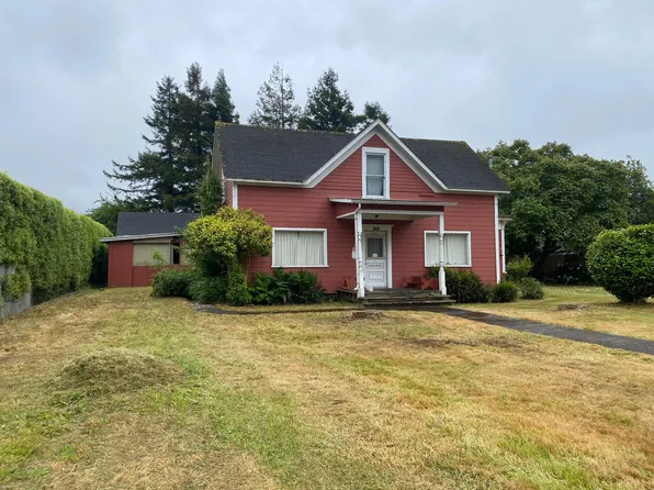423 Painter St, Rio Dell, CA 95562