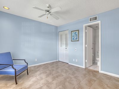 1850 NW 18th Street #103, Delray Beach, FL, 33445