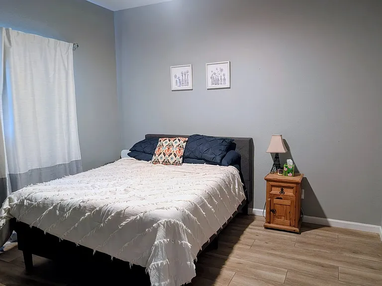 810 E Placita De Roberta — Photo 17