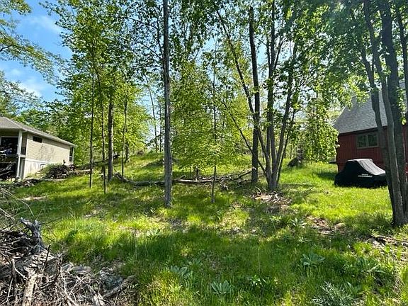 3rd image of 9165 Golf Port Dr