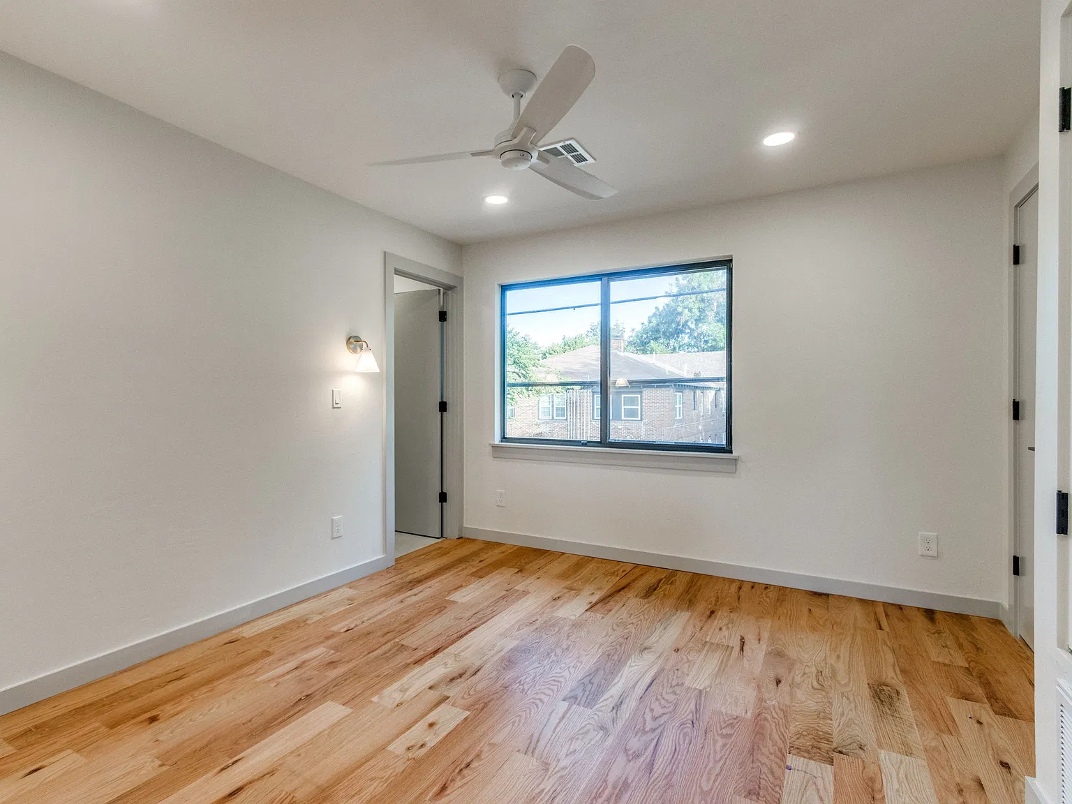 419 Northwest 25th Street - 2 — Photo 2