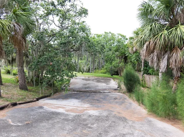 9701 SE Water St, Hobe Sound, FL 33455