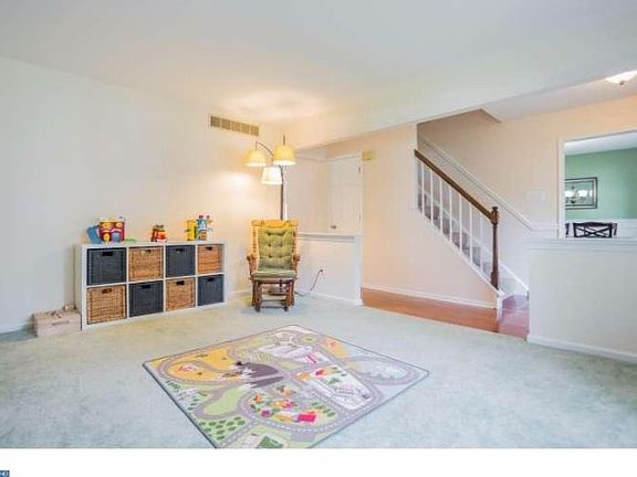 5th image of 32 Cochise Cir