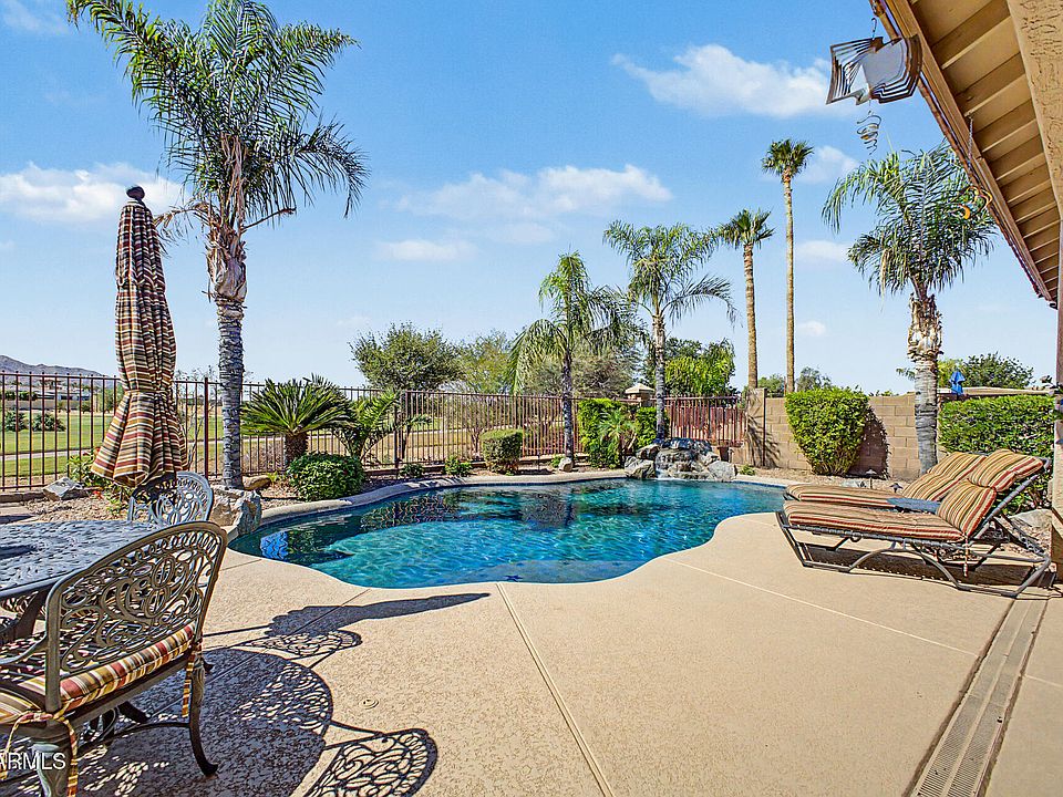 1st image of 3915 E MEADOWVIEW Drive