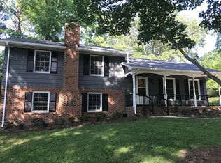 904 Shiloh Ct, Raleigh, NC 27609