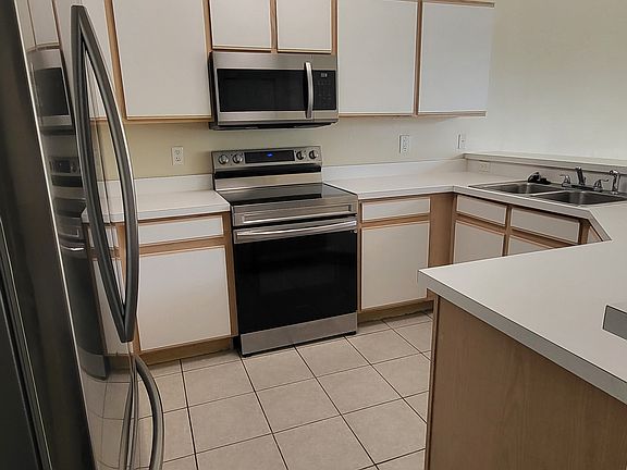 5th image of 6240 Olivedale Dr