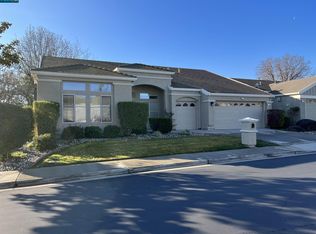 1727 Crispin Dr, Brentwood, CA