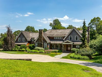 (Undisclosed Address), Roxbury, CT, 06783